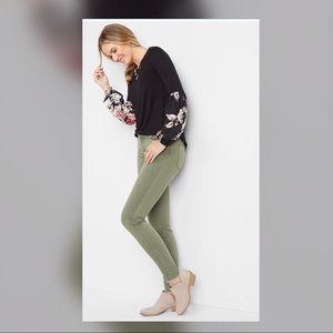 Maurice’s Olive Jegging